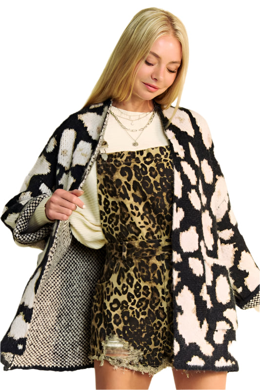 Davi & Dani Leopard Open Front Long Sleeve Cardigan