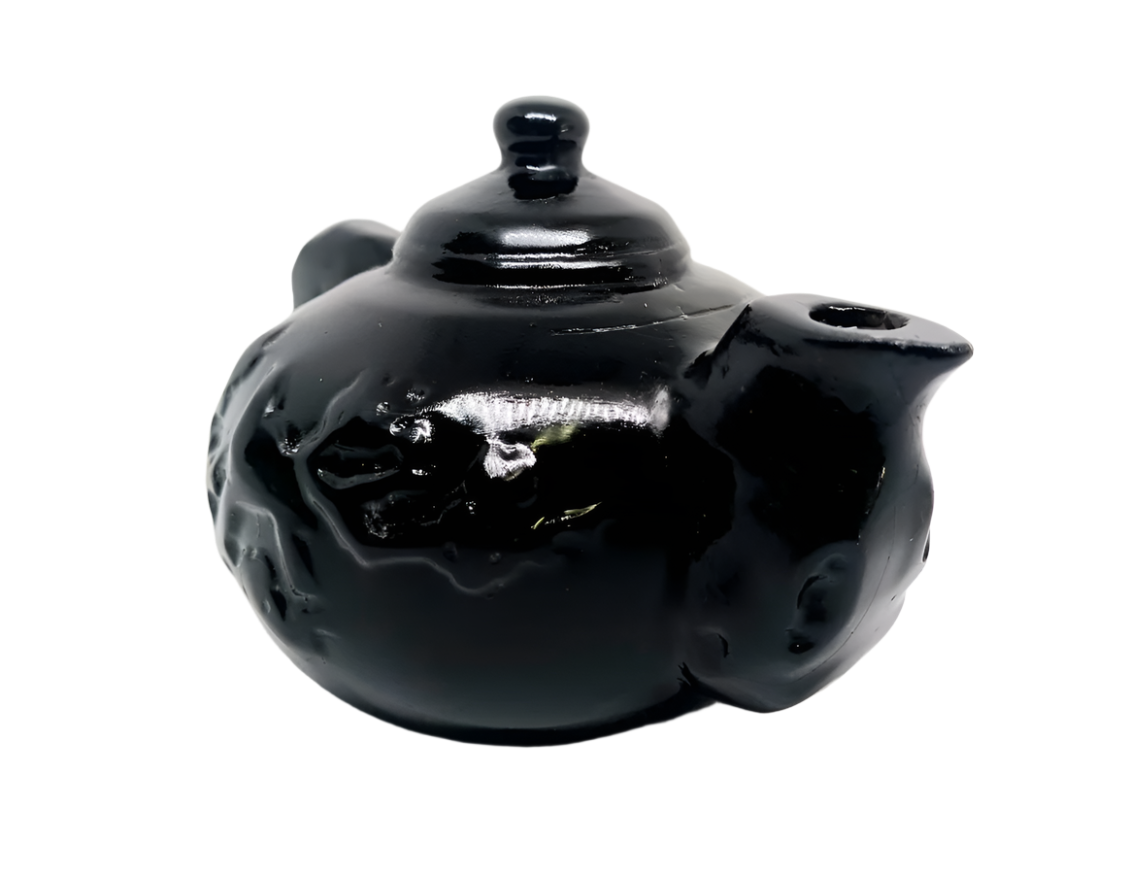 313G Obsidian Crystal Teapot Carving