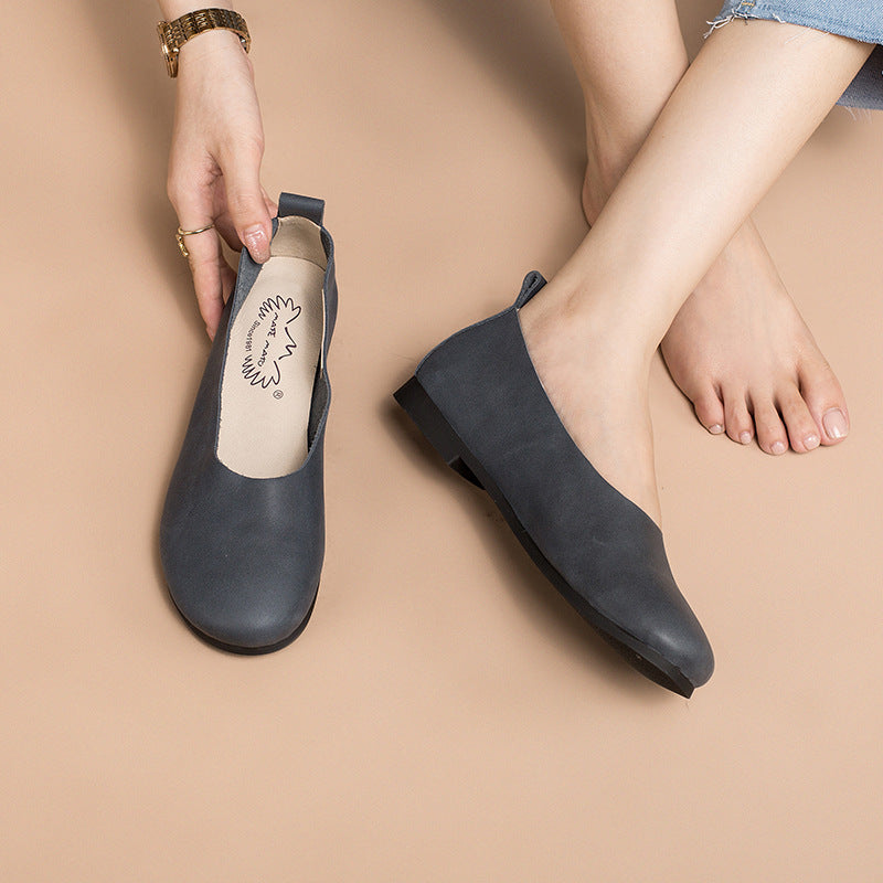 Solid Color Cowhide Slip-on Flat Shoes