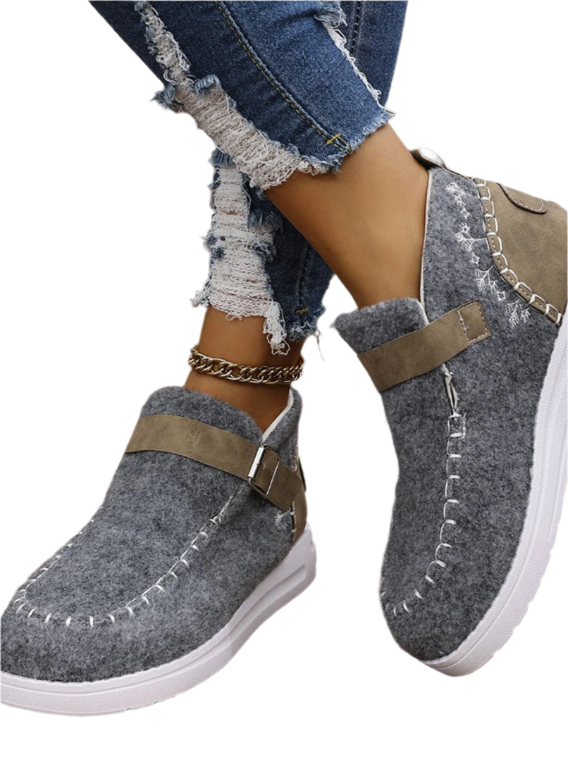 Contrast Round Toe Buckle Sneakers