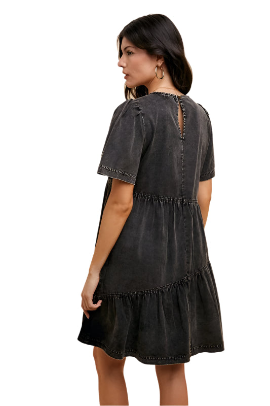 Annie Wear Mineral Washed Round Neck Short Sleeve Denim Dress