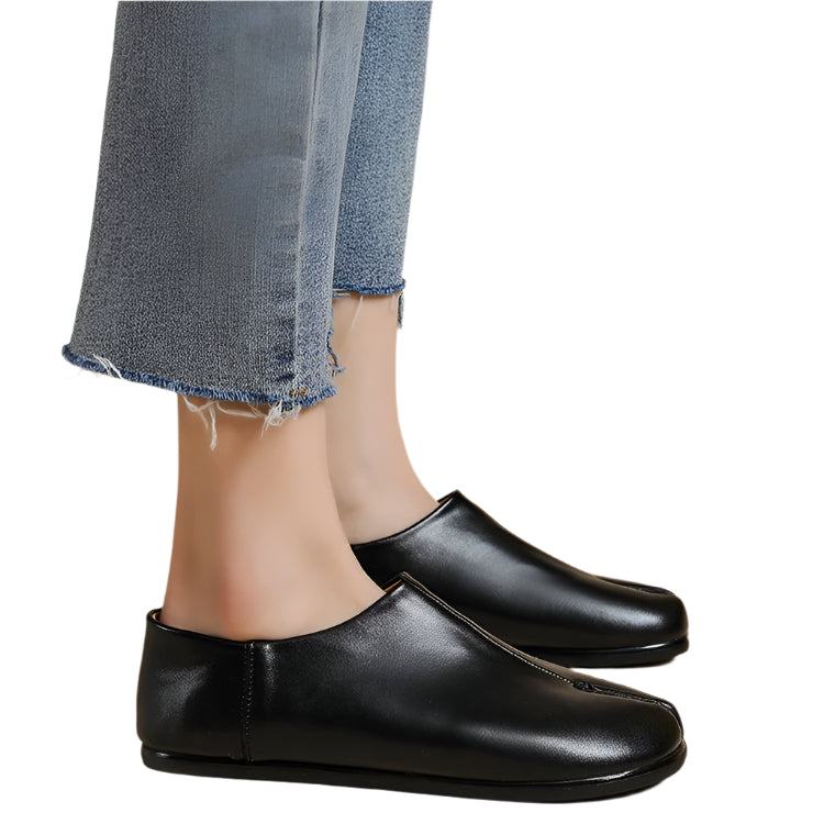 Vegetable Tanned Sheepskin Split Toe Flats