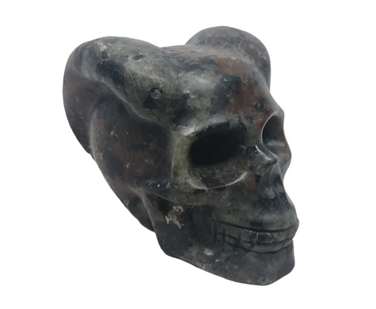 443G Yooperlite Crystal Horned Skull