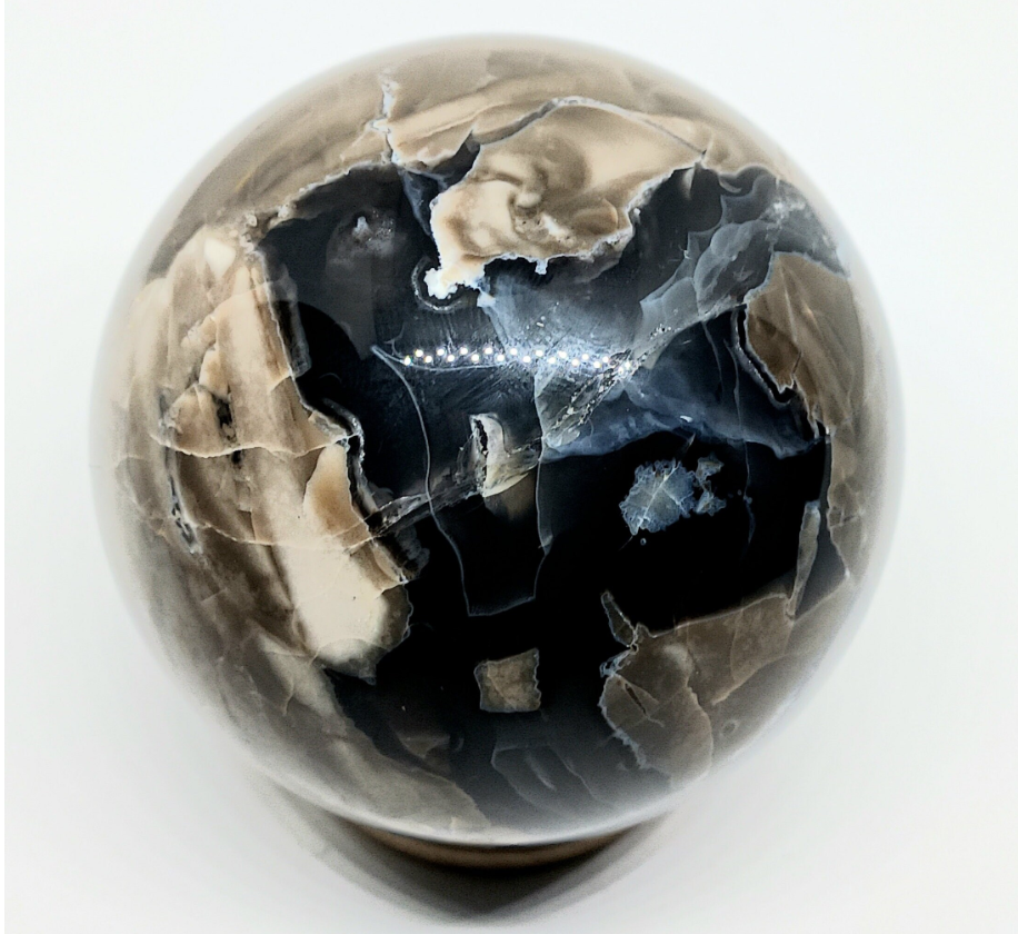 252G Volcanic Agate Crystal Sphere
