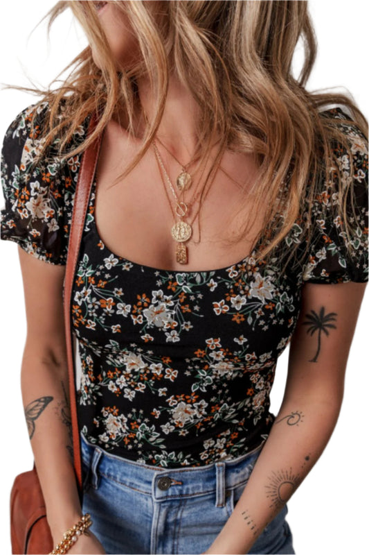 Printed Scoop Neck Short Sleeve Bodysuit