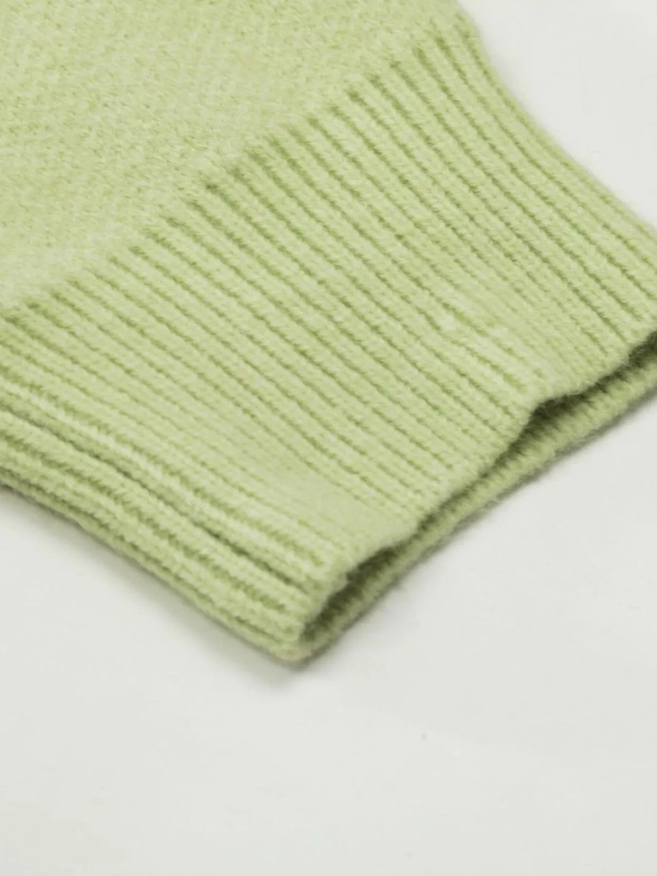 e23a362f74cc4071876a7f2a3e2cdf4f-Max-Origin