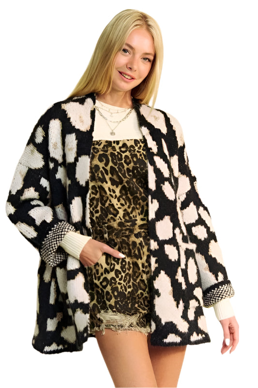 Davi & Dani Leopard Open Front Long Sleeve Cardigan