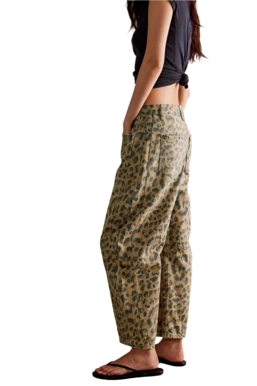 Wide Leg Jeans with Pockets