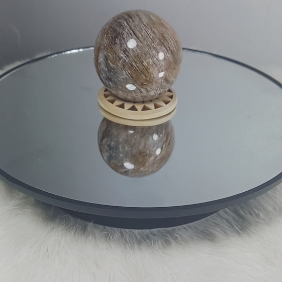 Thousand Layer Quartz Crystal Sphere
Norse Magic Store