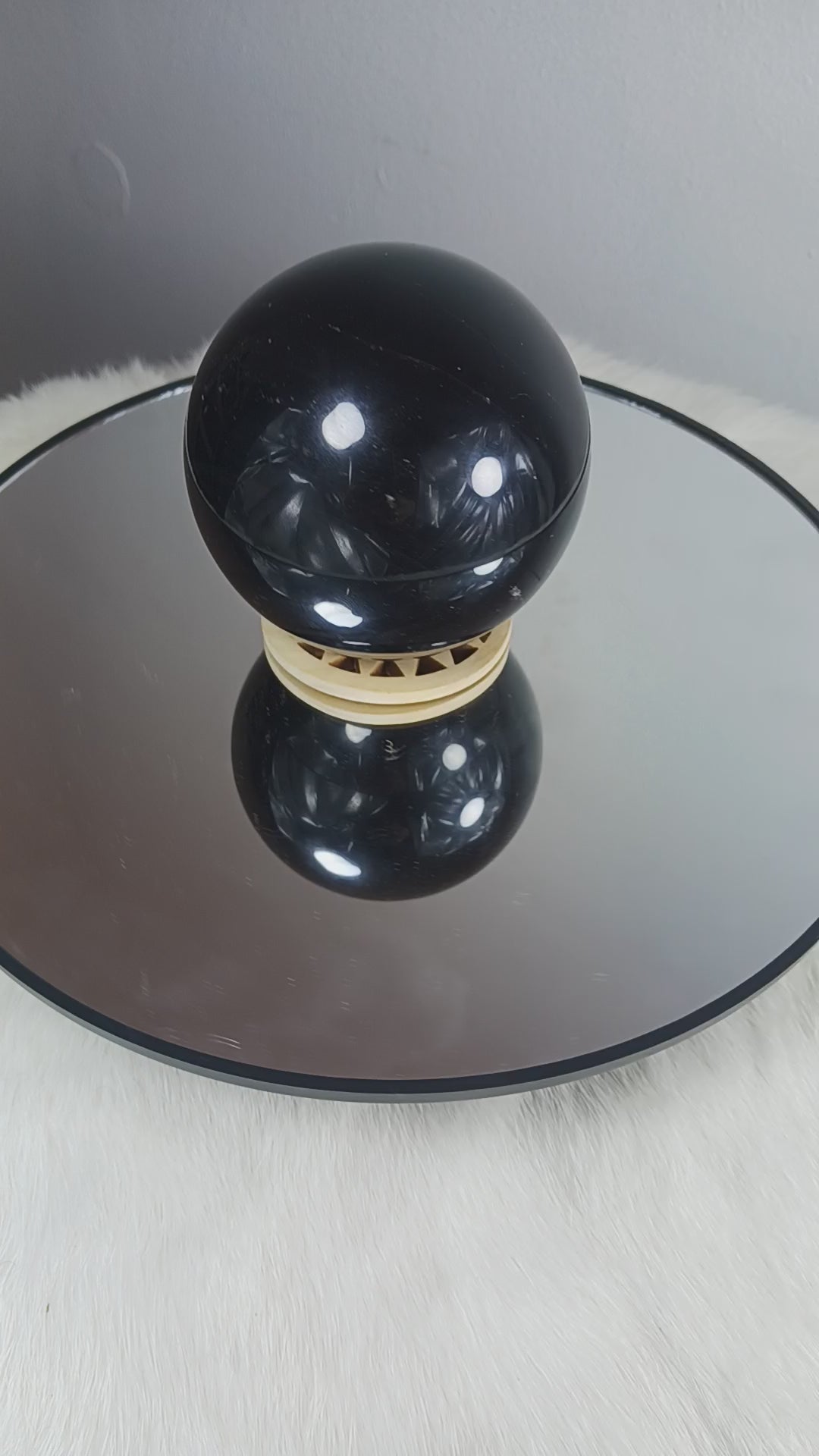 Obsidian Crystal Sphere
Norse Magic Store