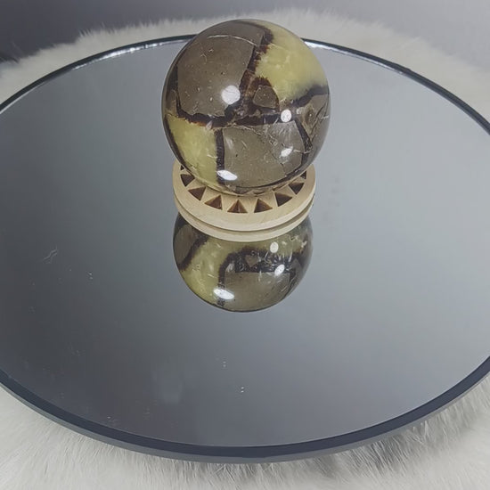 Septarian Crystal Sphere
Norse Magic Store