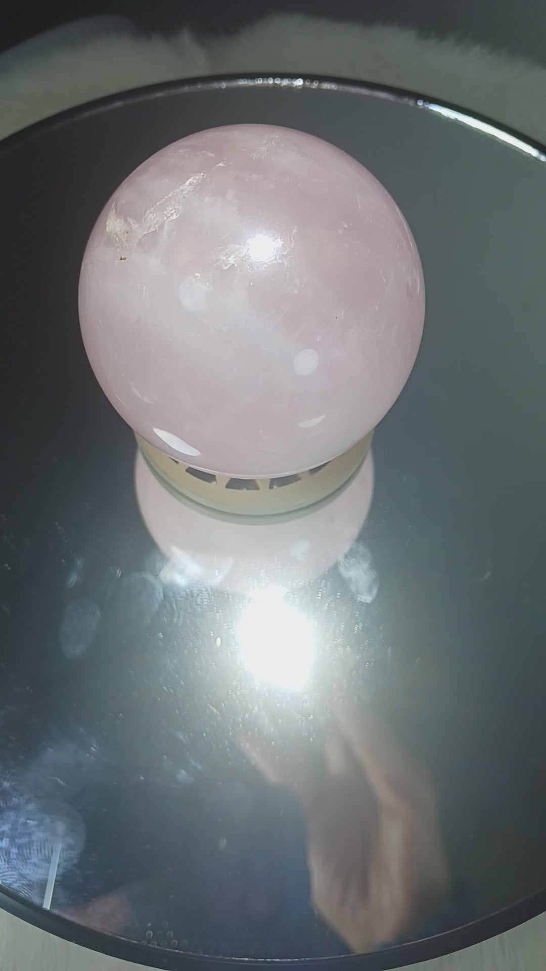 Star rose quartz sphere
Norse Magic Store