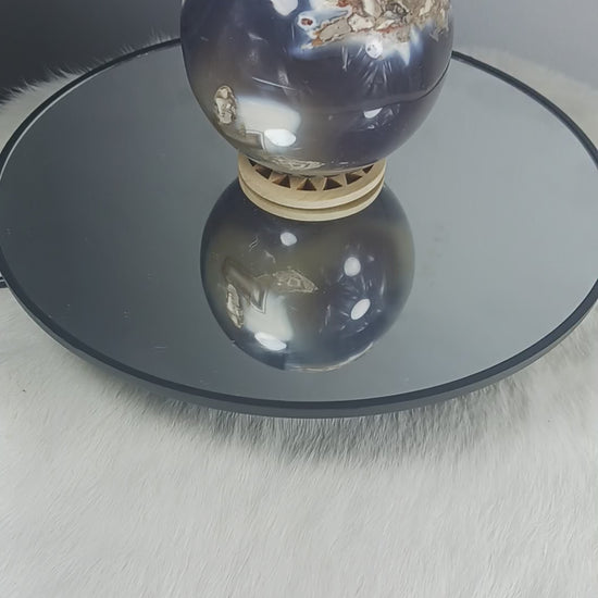 Orca Agate crystal Sphere
Norse Magic Store