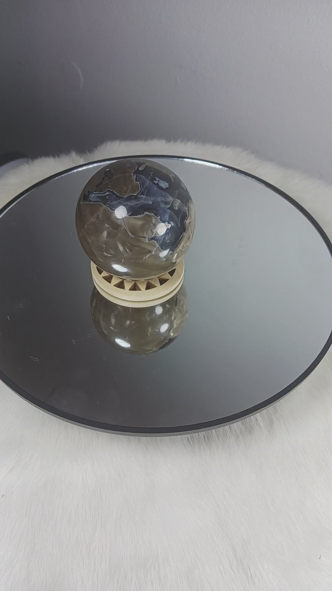 Volcanic Agate crystal sphere
Norse Magic Store